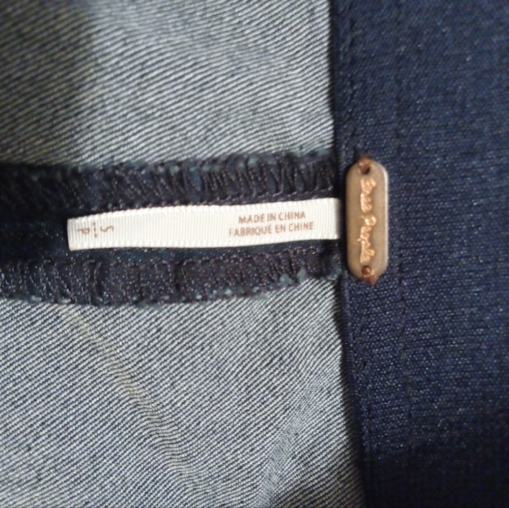 Skirt - Picture 2 of 2